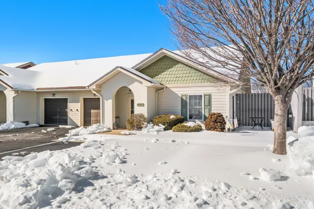 $250,000 | 30 Rosette Lane, Unit 104, Fishersville, VA 22939