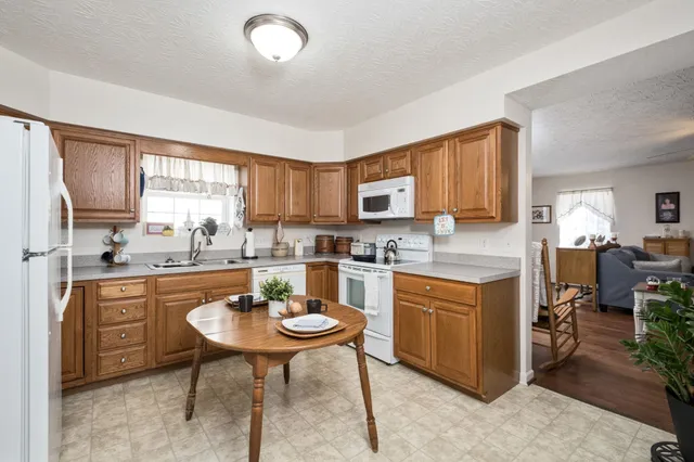 $250,000 | 30 Rosette Lane, Unit 104, Fishersville, VA 22939