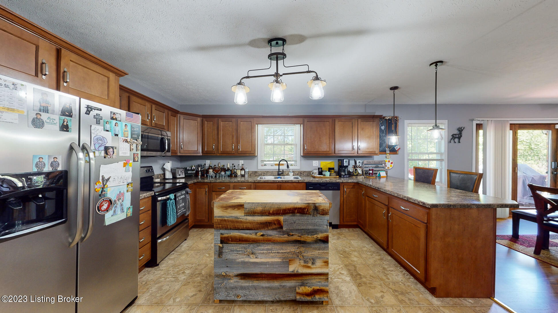 1685 West Elm Road Radcliff, KY 40160 - Photo 16 of 69 1685-W-Elm-Rd_016