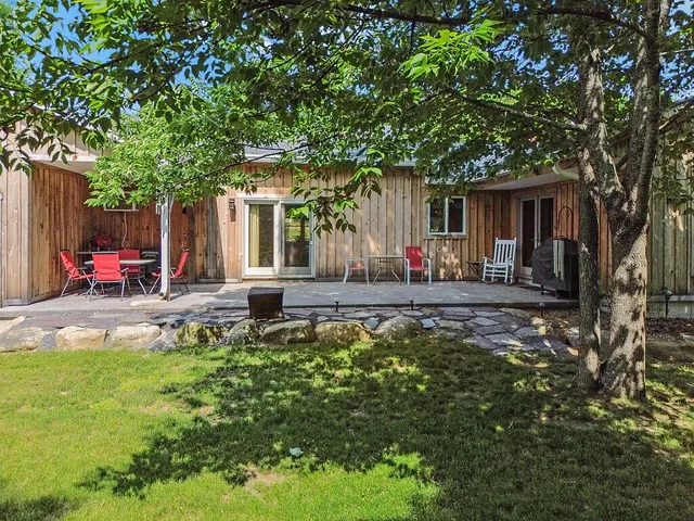 $1,299,000 | 113-121 High Street, Oakland, ME 04963