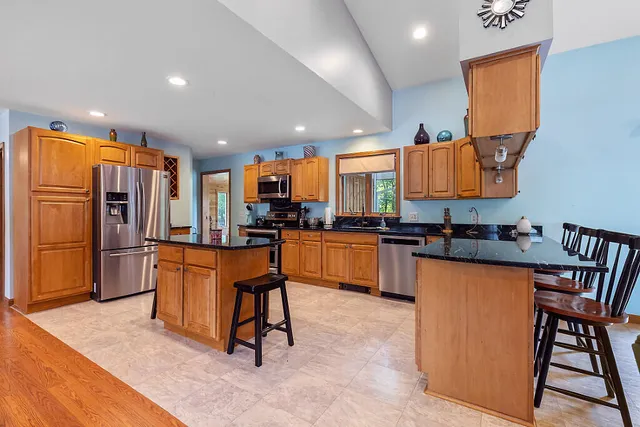 $1,299,000 | 113-121 High Street, Oakland, ME 04963