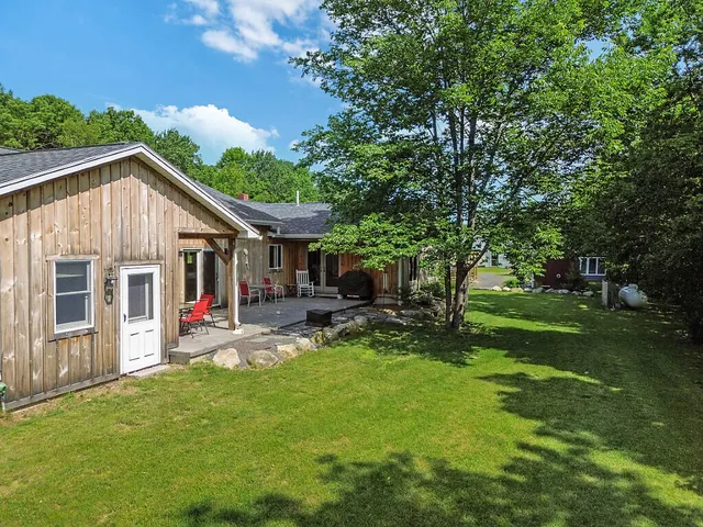 $1,299,000 | 113-121 High Street, Oakland, ME 04963