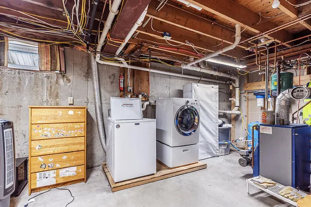 $1,299,000 | 113-121 High Street, Oakland, ME 04963