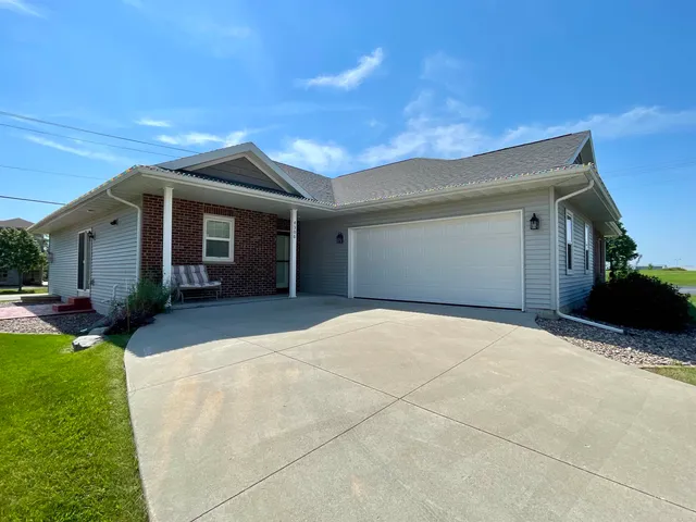 $350,000 | 4306 Crossing Milton Wi 53563, Milton, WI 53563