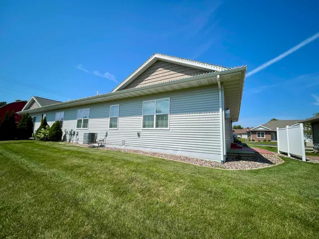 $350,000 | 4306 Crossing Milton Wi 53563, Milton, WI 53563