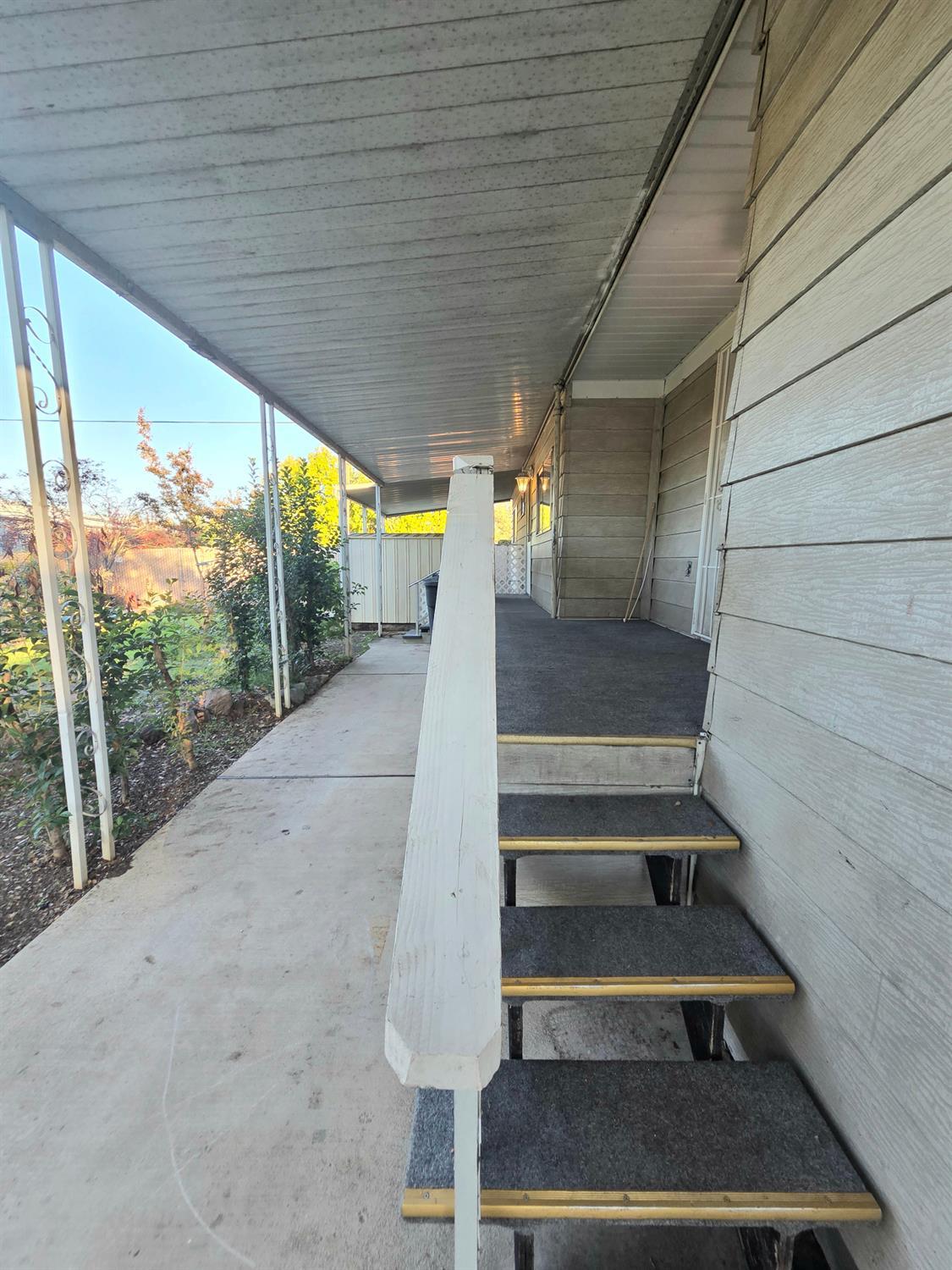 5200 Cavitt Stallman Road, Unit 1 Granite Bay, CA 95746 - Photo 8 of 41 a view of entryway