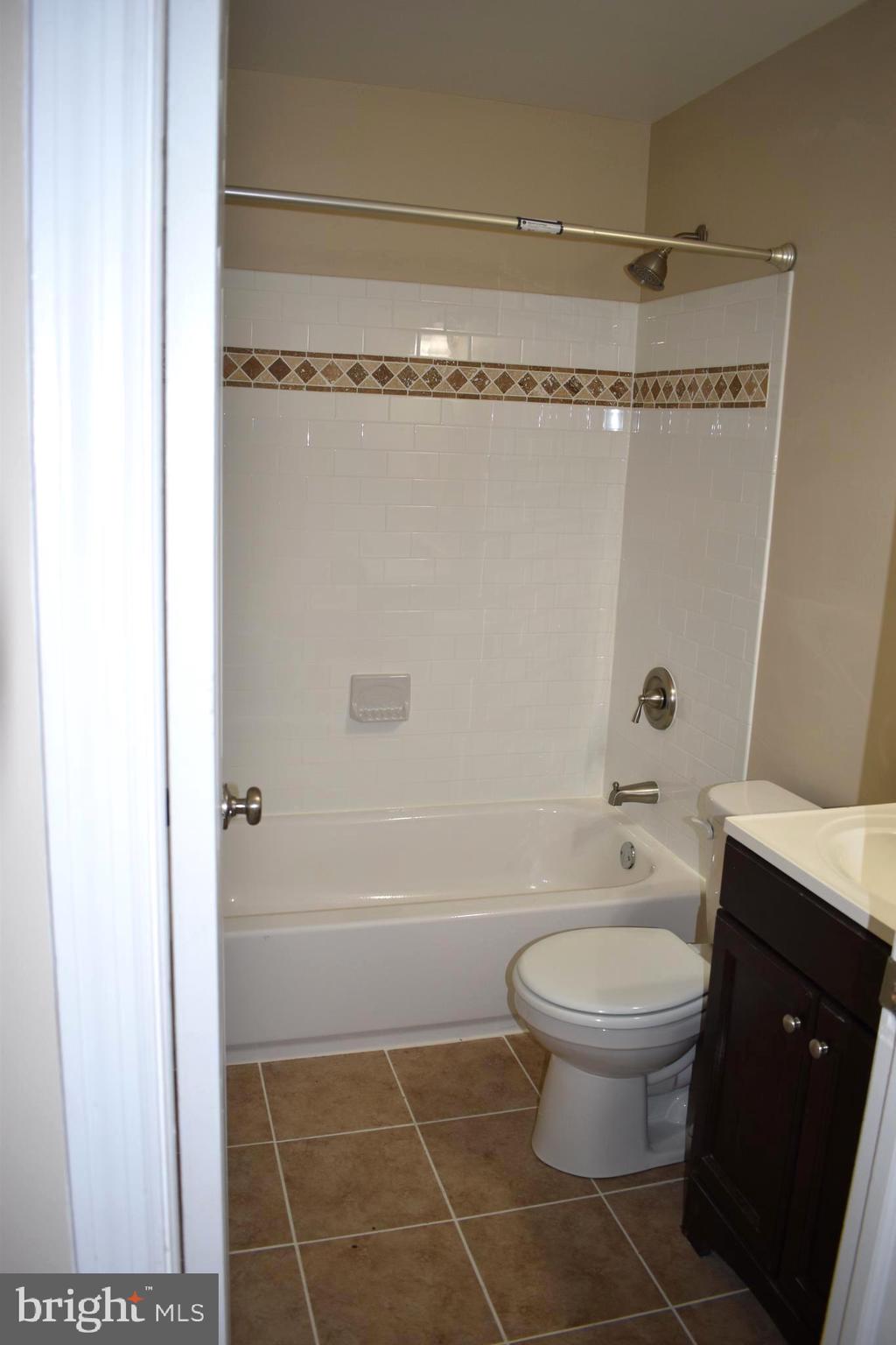 8415 Old Harford Road Baltimore, MD 21234 - Photo 24 of 35 Main Bath