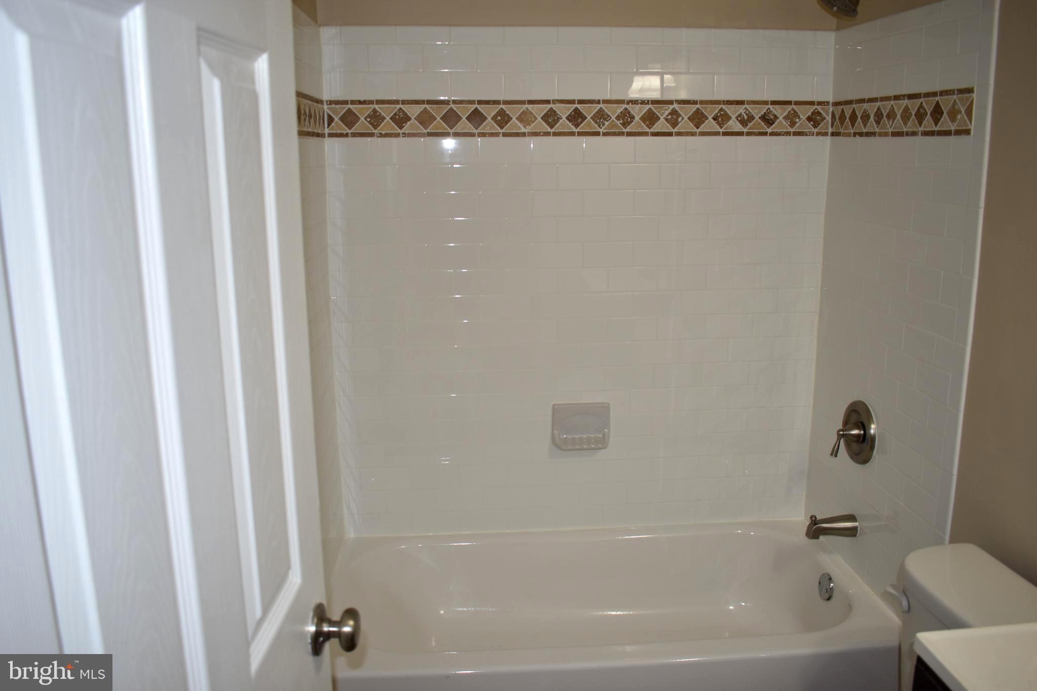 8415 Old Harford Road Baltimore, MD 21234 - Photo 25 of 35 Main Bath