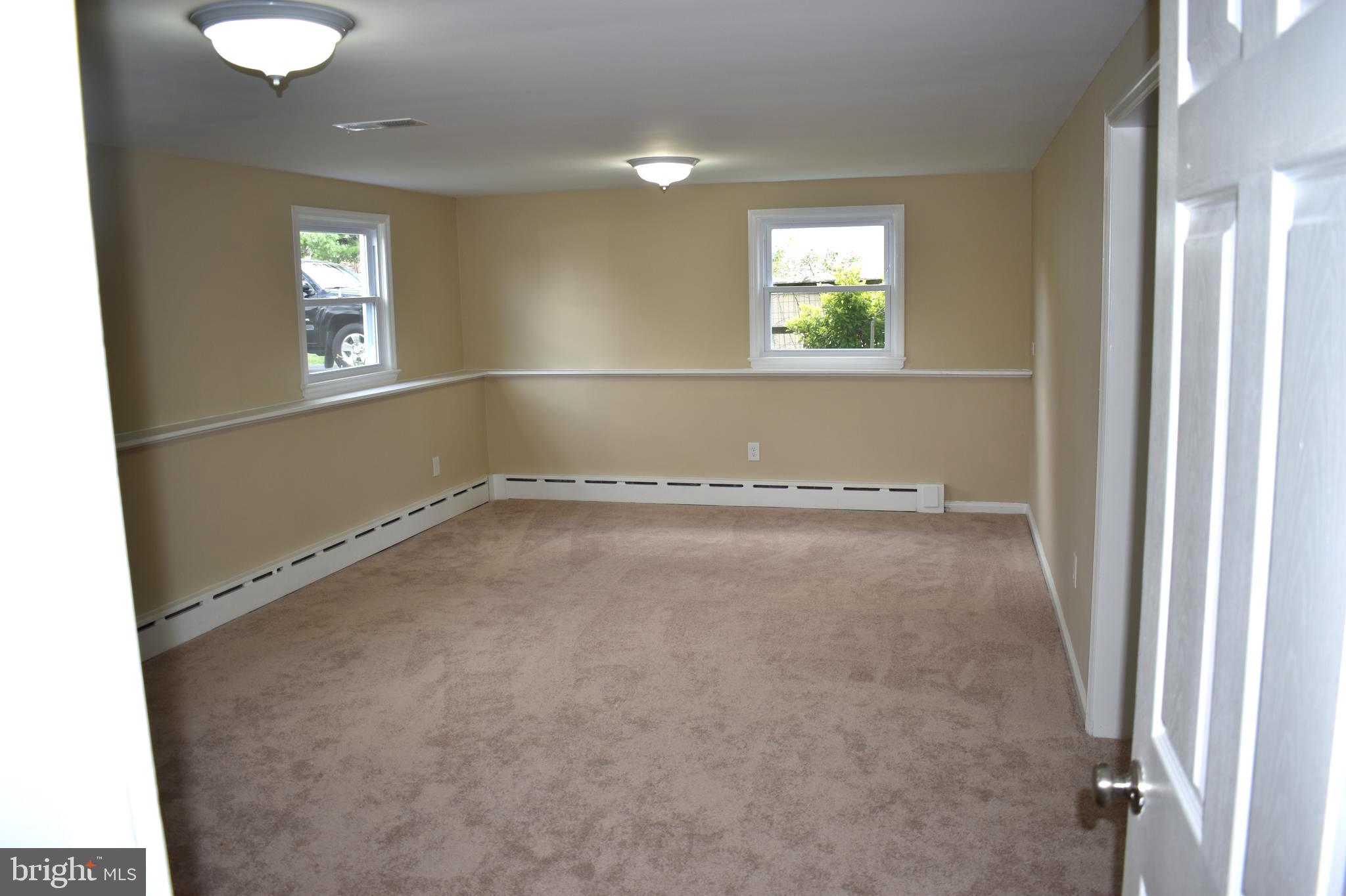 8415 Old Harford Road Baltimore, MD 21234 - Photo 26 of 35 Family Room