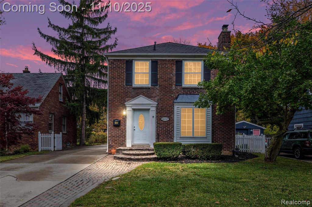 20727 Marter Road Grosse Pointe Woods, MI 48236 - Photo 1 of 29