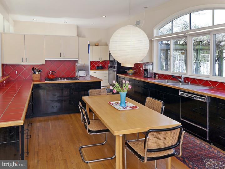 820 Pretty Brook Road Princeton, NJ 08540 - Photo 15 of 25 Kitchen