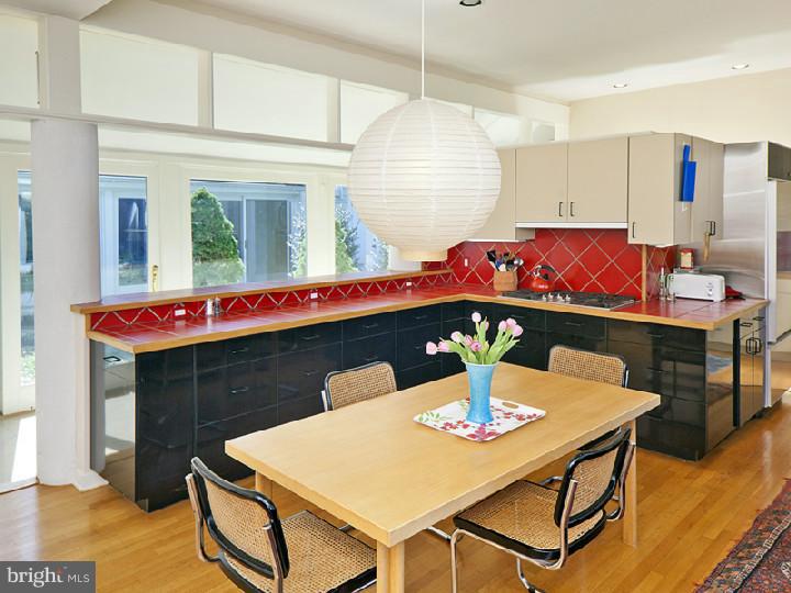 820 Pretty Brook Road Princeton, NJ 08540 - Photo 16 of 25 Kitchen