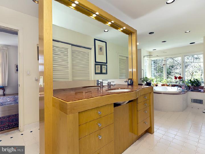 820 Pretty Brook Road Princeton, NJ 08540 - Photo 19 of 25 Master Bathroom