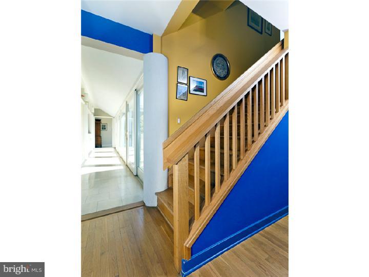 820 Pretty Brook Road Princeton, NJ 08540 - Photo 20 of 25 Hallway