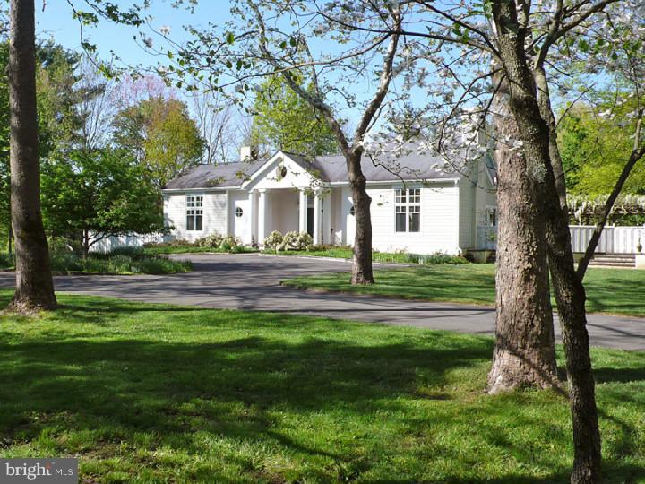 820 Pretty Brook Road Princeton, NJ 08540 - Photo 3 of 25