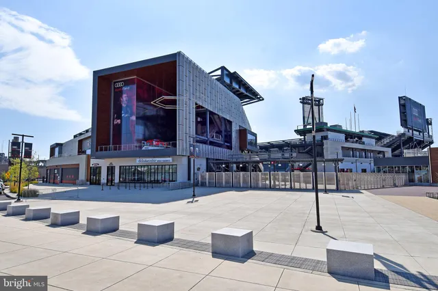 $3,400 | 73 G Street Southwest, Unit 103, Washington, DC 20024