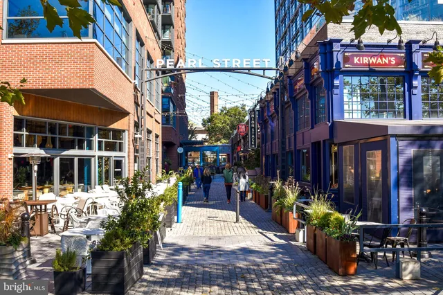 $3,400 | 73 G Street Southwest, Unit 103, Washington, DC 20024