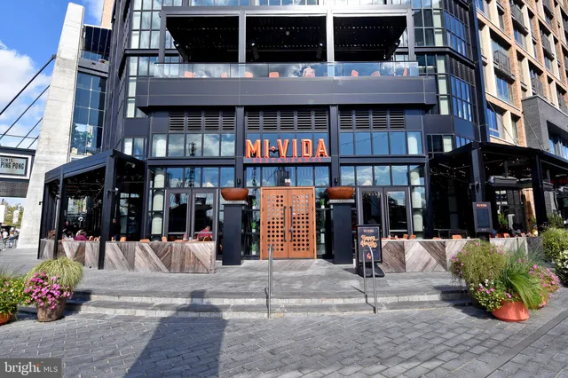 $3,400 | 73 G Street Southwest, Unit 103, Washington, DC 20024