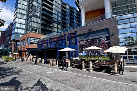 $3,400 | 73 G Street Southwest, Unit 103, Washington, DC 20024