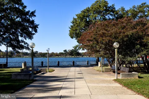 $3,400 | 73 G Street Southwest, Unit 103, Washington, DC 20024