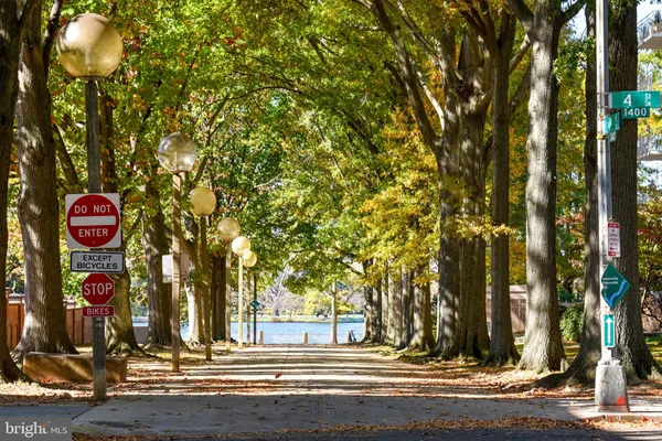 $3,400 | 73 G Street Southwest, Unit 103, Washington, DC 20024