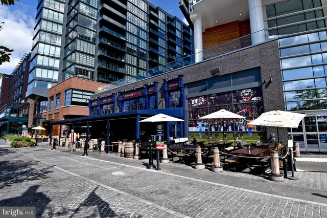 $3,400 | 73 G Street Southwest, Unit 103, Washington, DC 20024