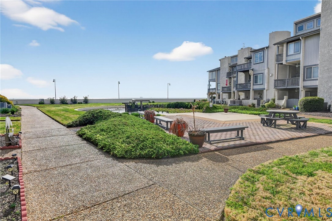 224 North 1st Street Hampton, VA 23664 - Photo 3 of 9