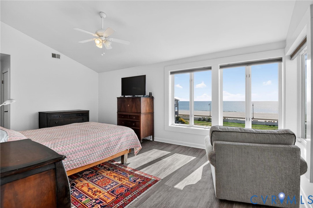 224 North 1st Street Hampton, VA 23664 - Photo 8 of 9