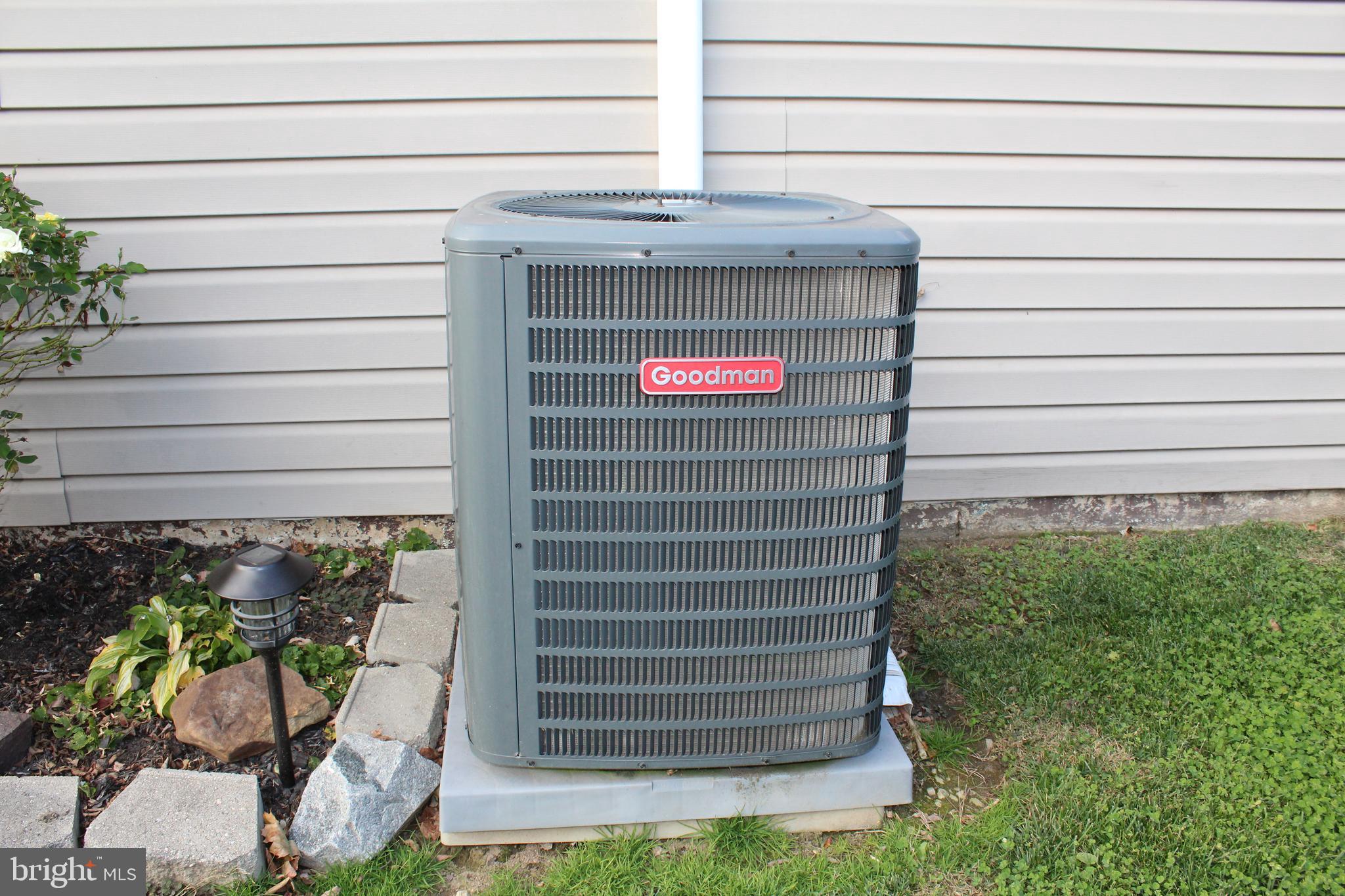 17 Angola Road New Castle, DE 19720 - Photo 24 of 28 AC unit