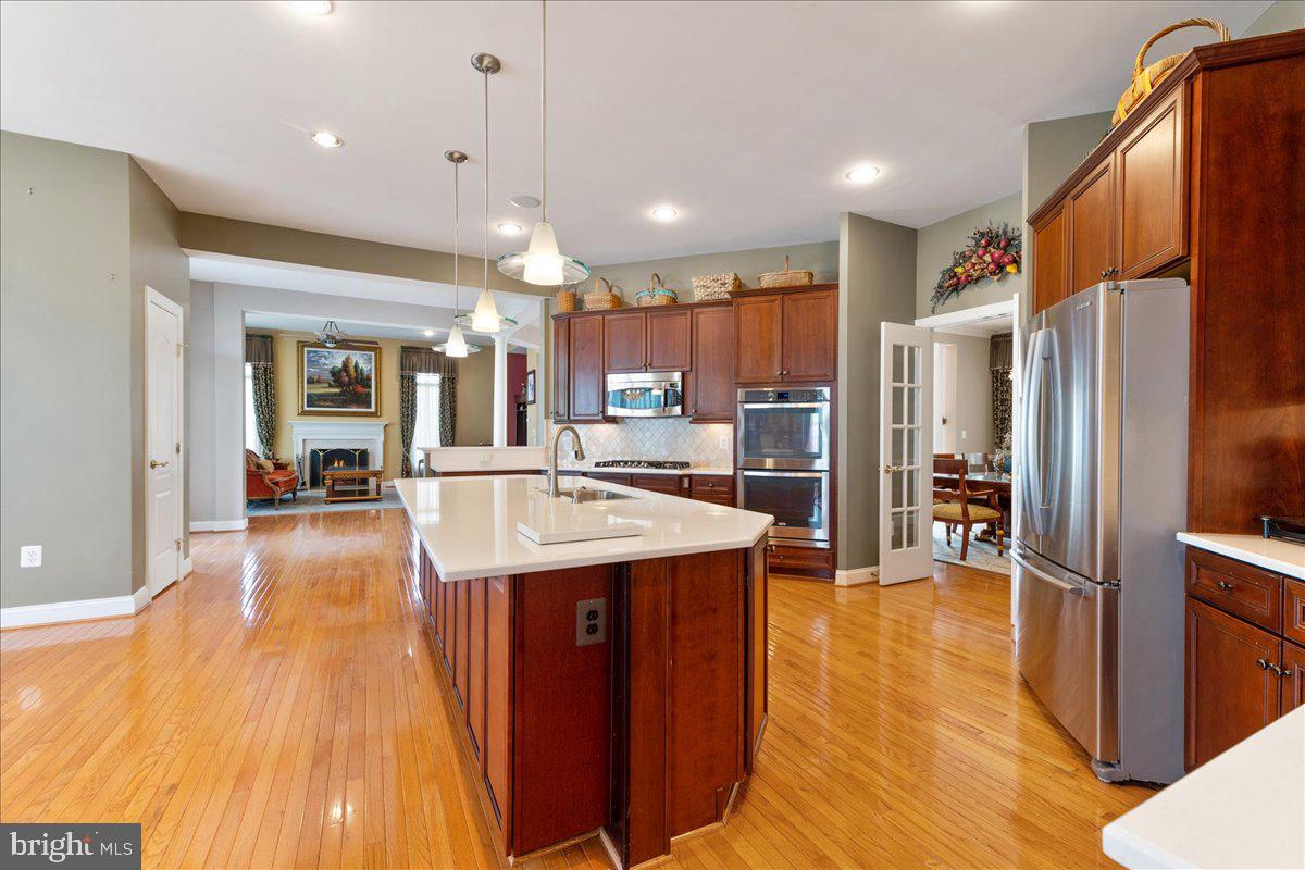 8233 Roxborough Loop Gainesville, VA 20155 - Photo 20 of 74 Gallery Image 20