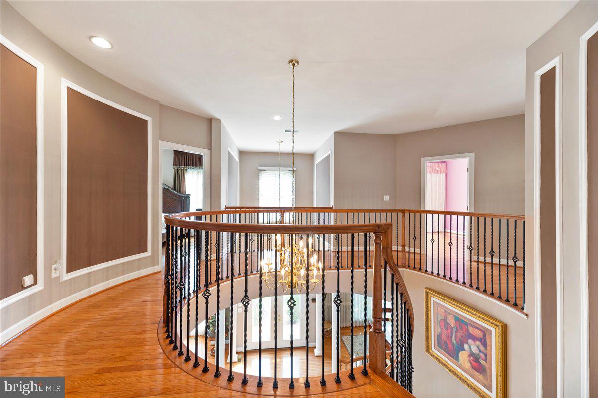 8233 Roxborough Loop Gainesville, VA 20155 - Photo 28 of 74 Gallery Image 28
