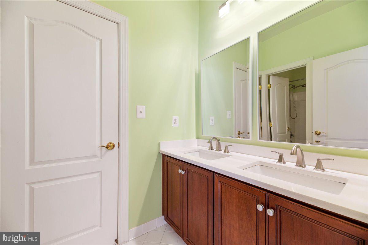 8233 Roxborough Loop Gainesville, VA 20155 - Photo 33 of 74 Gallery Image 33