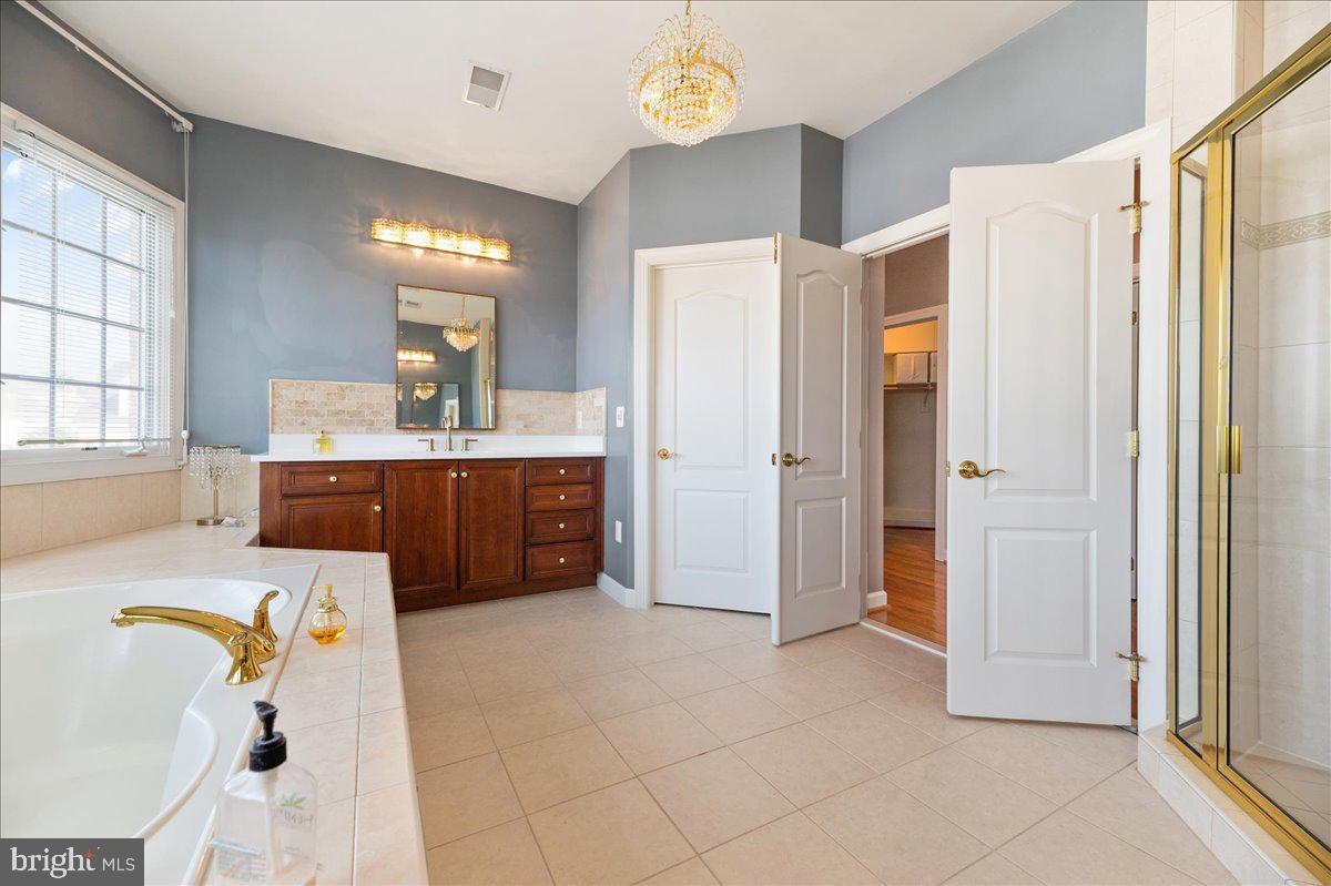 8233 Roxborough Loop Gainesville, VA 20155 - Photo 44 of 74 Gallery Image 44
