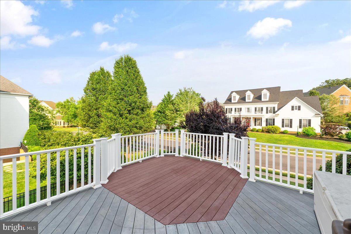 8233 Roxborough Loop Gainesville, VA 20155 - Photo 62 of 74 Gallery Image 62