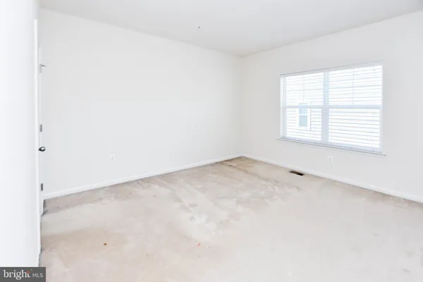 $4,275 | 608 1/2 Parkside Place Northeast, Washington, DC 20019