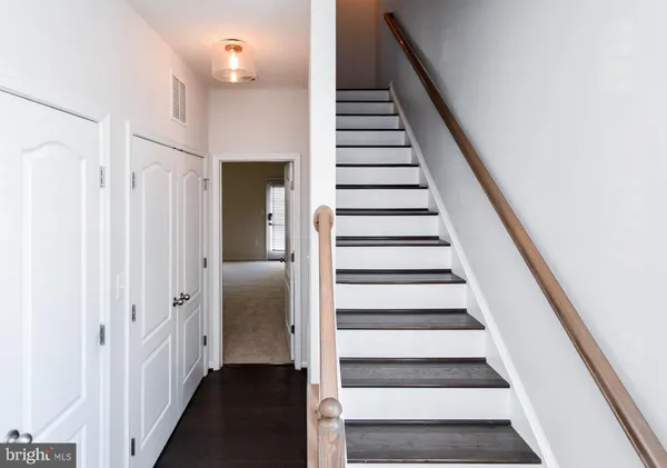 $4,275 | 608 1/2 Parkside Place Northeast, Washington, DC 20019