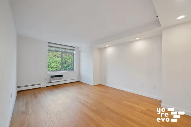 $550,000 | 130 Bradhurst Avenue, Unit 702 | Central Harlem