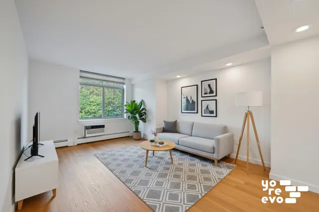 $550,000 | 130 Bradhurst Avenue, Unit 702 | Central Harlem