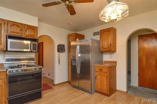 $30,000 | 1724 Sycamore Street, Granite City, IL 62040