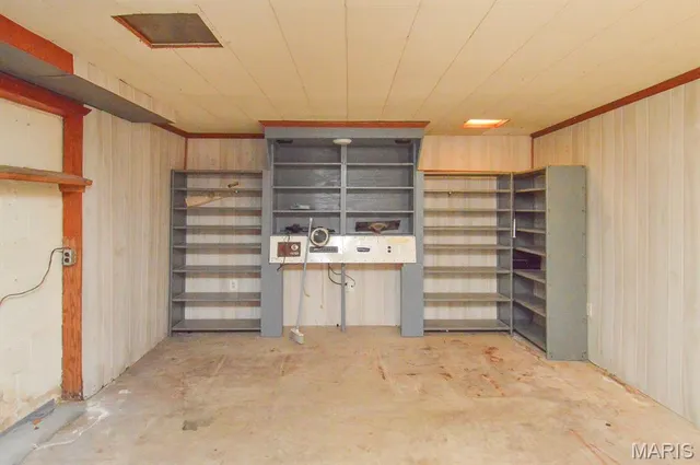 $30,000 | 1724 Sycamore Street, Granite City, IL 62040