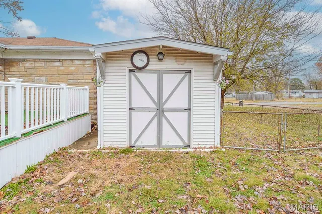 $30,000 | 1724 Sycamore Street, Granite City, IL 62040