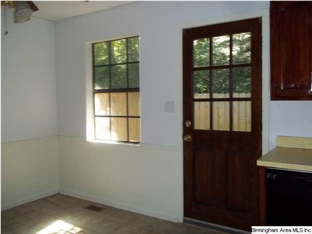 933 Edwards Lake Road Birmingham, AL 35235 - Photo 3 of 14