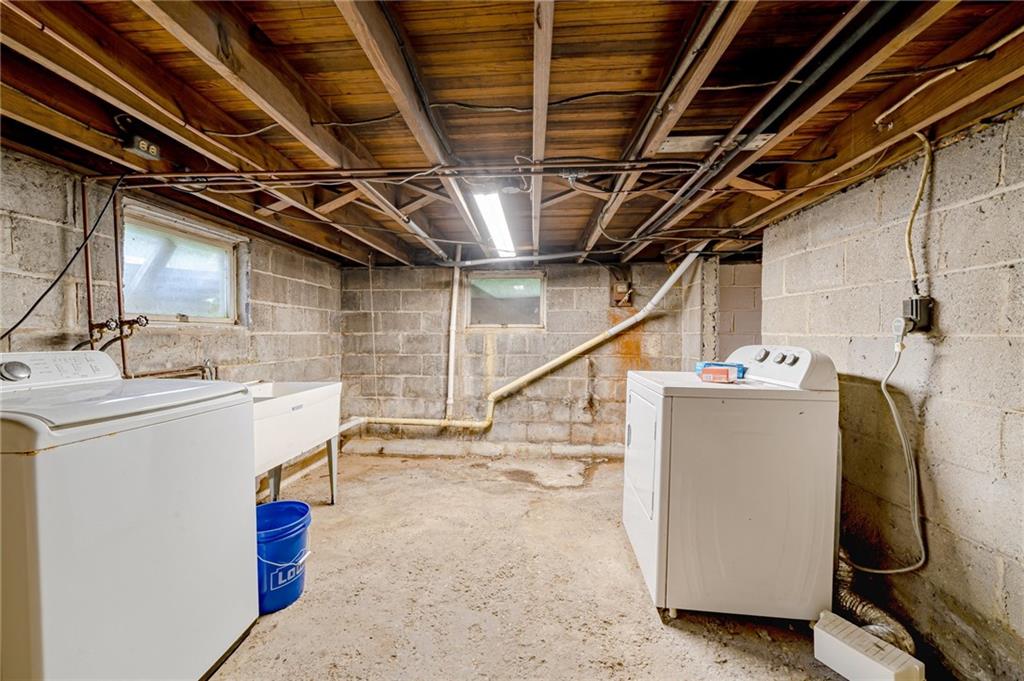 2375 Mt Pleasant Road Ruffs Dale, PA 15679 - Photo 26 of 31 a utility room with dryer and washer