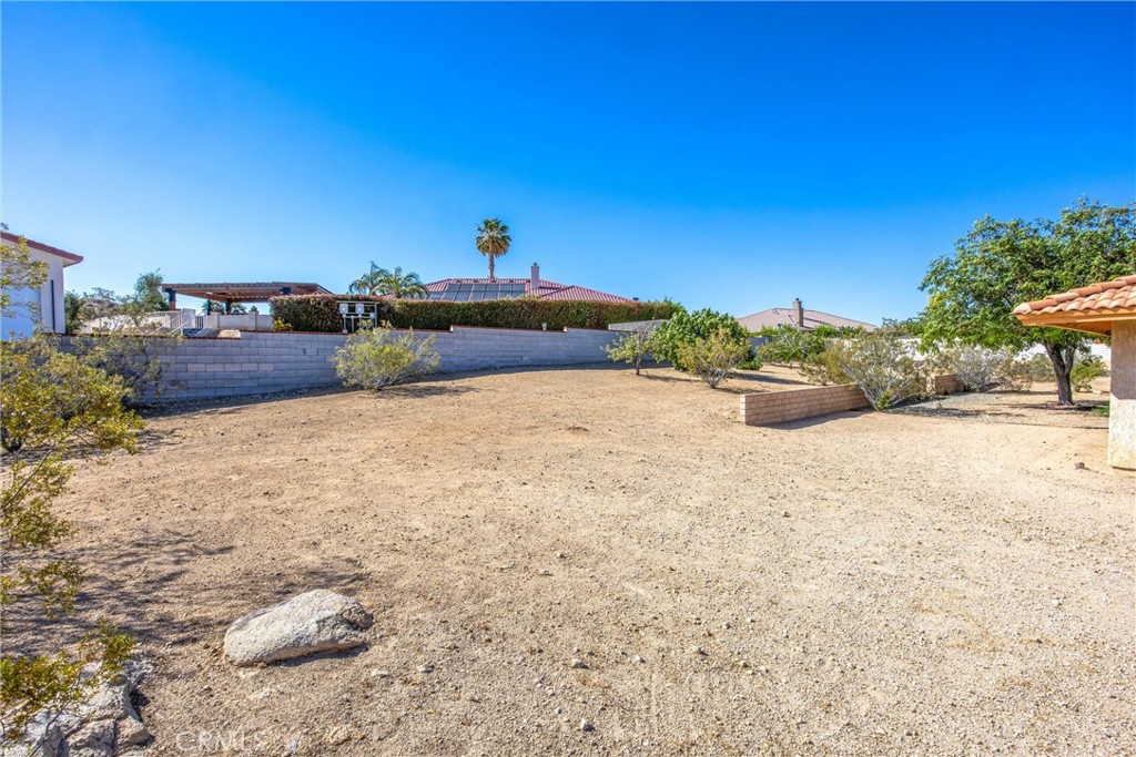 16466 Tude Road Apple Valley, CA 92307 - Photo 44 of 61