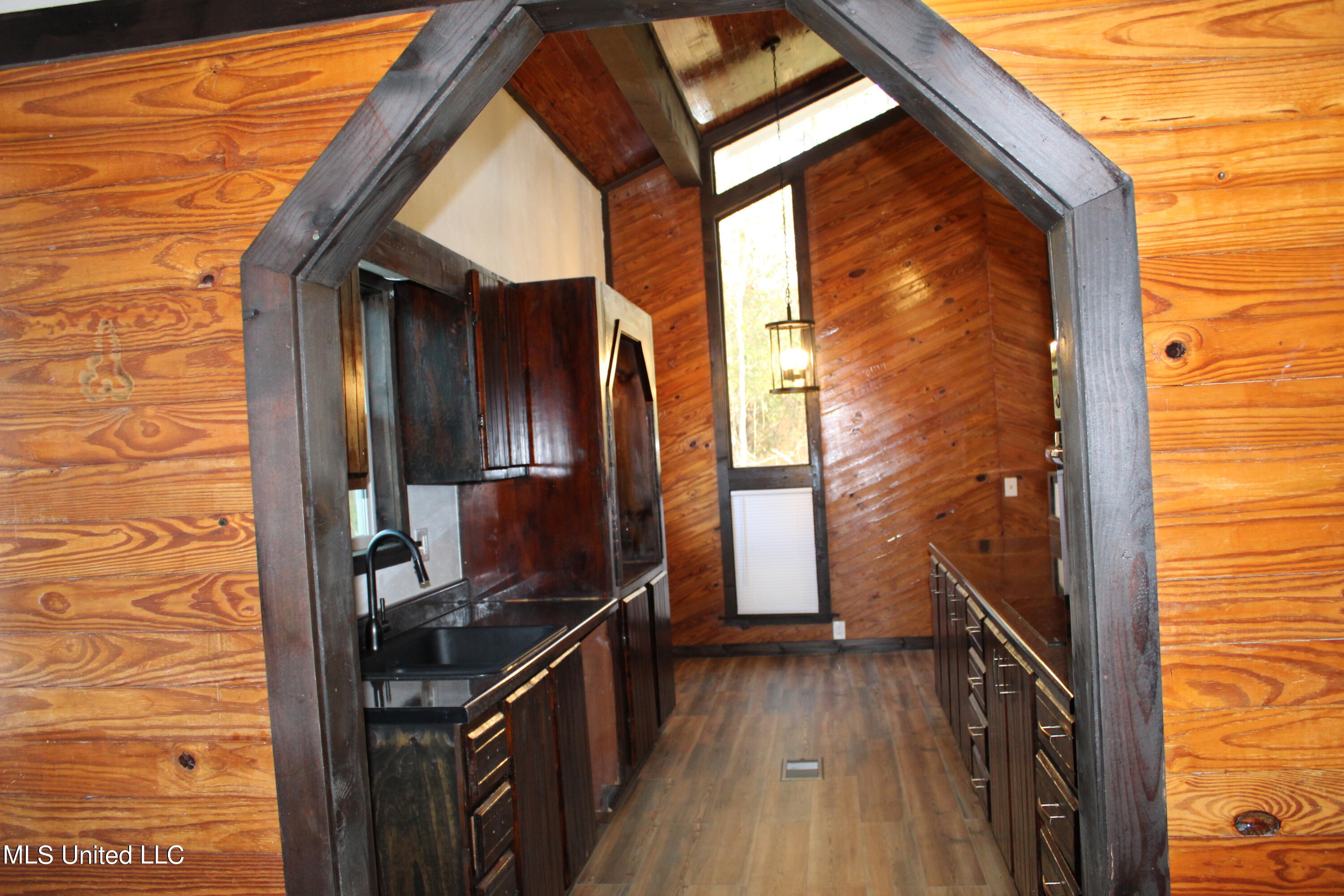 1719 Laurelglen Road Gautier, MS 39553 - Photo 20 of 34 IMG_0887