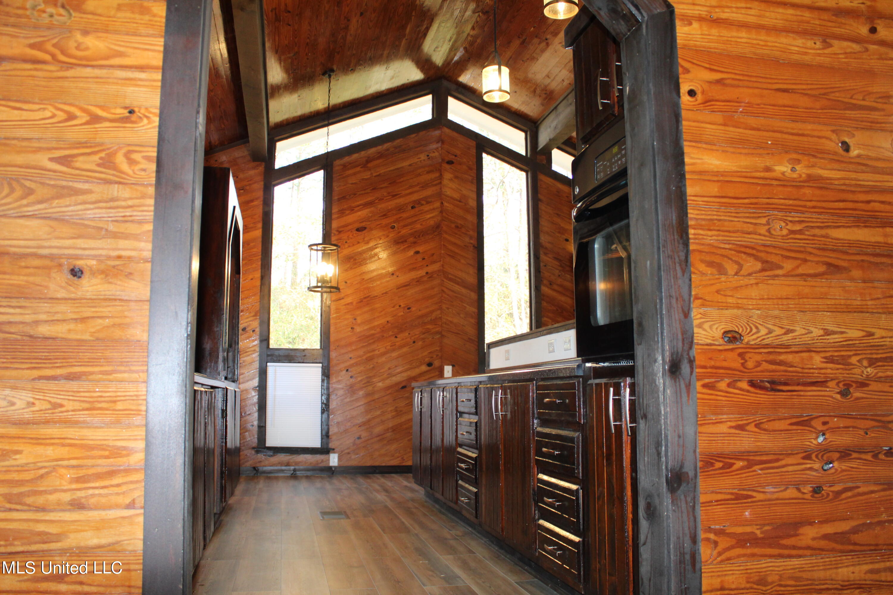 1719 Laurelglen Road Gautier, MS 39553 - Photo 22 of 34 IMG_0890