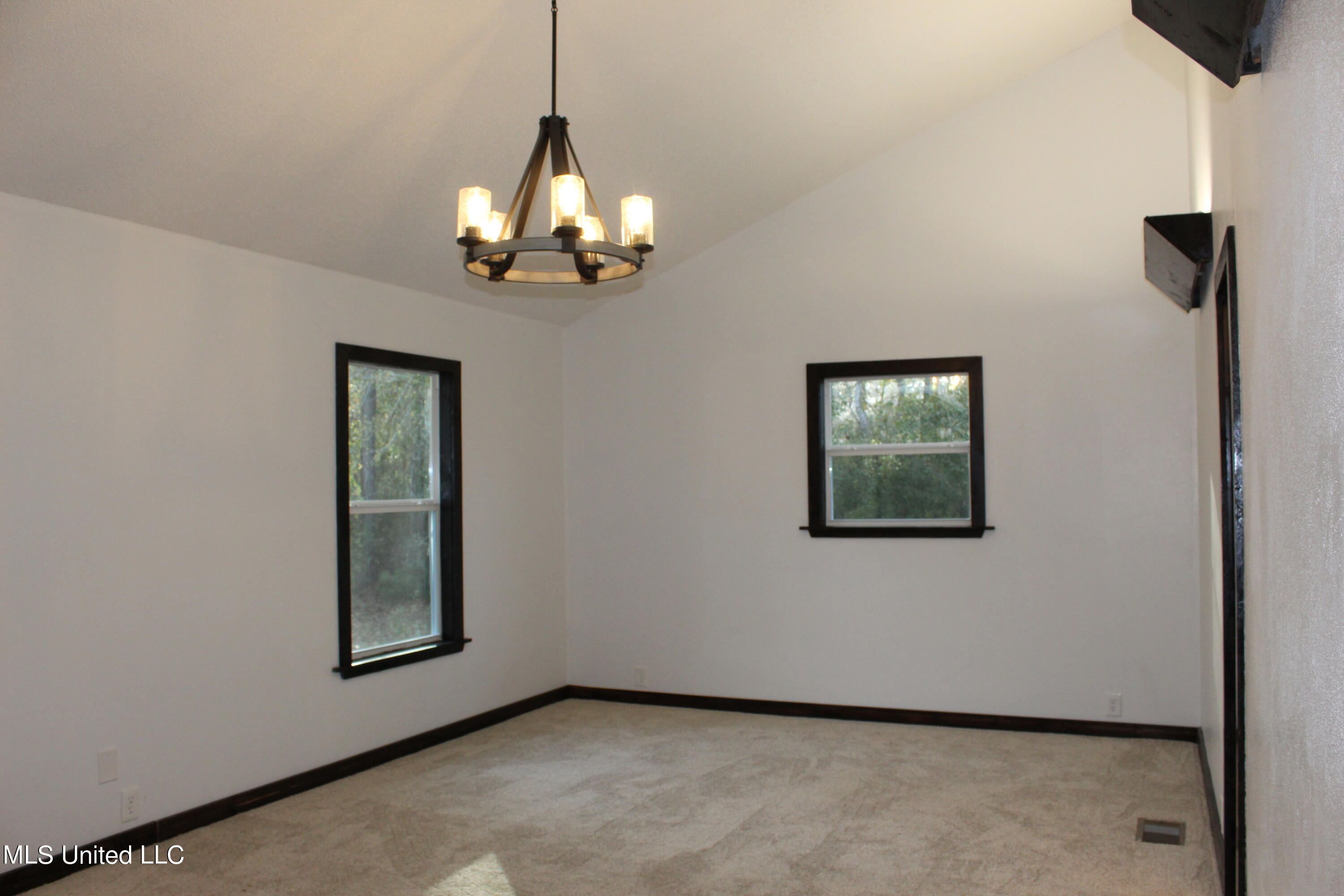 1719 Laurelglen Road Gautier, MS 39553 - Photo 24 of 34 IMG_0897