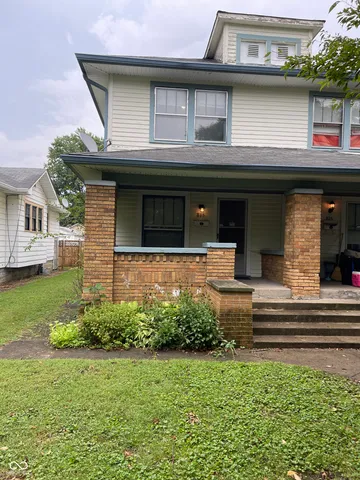 $1,050 | 815 North Riley Avenue, Indianapolis, IN 46201