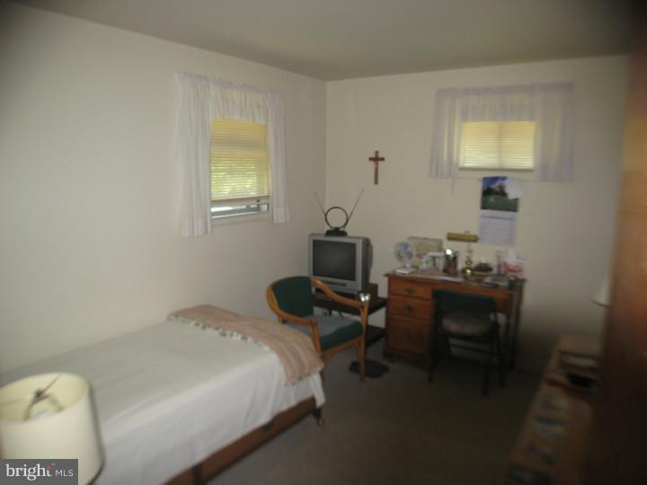 536 Midtown Road Chalfont, PA 18914 - Photo 13 of 23 Bedroom 2