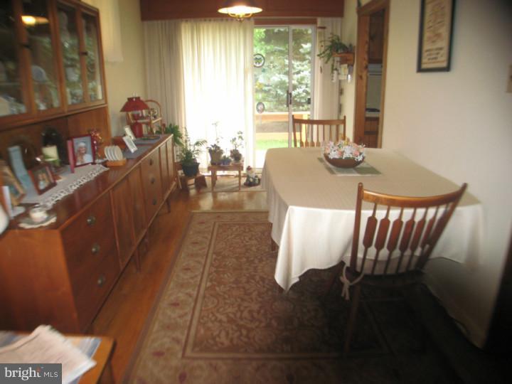 536 Midtown Road Chalfont, PA 18914 - Photo 6 of 23 Dining Room